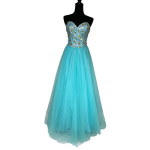 Masquerade Aqua Beaded Sweetheart Tulle Ball Gown Prom Dress Strapless 3/4